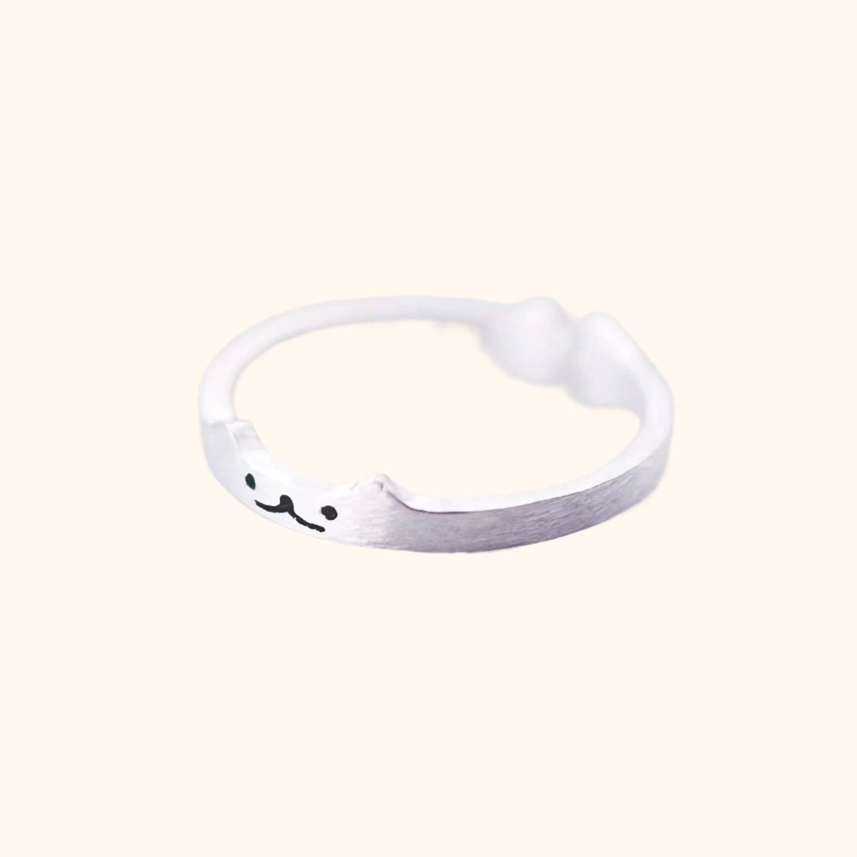 Kawaii-ring med liten katt i silver